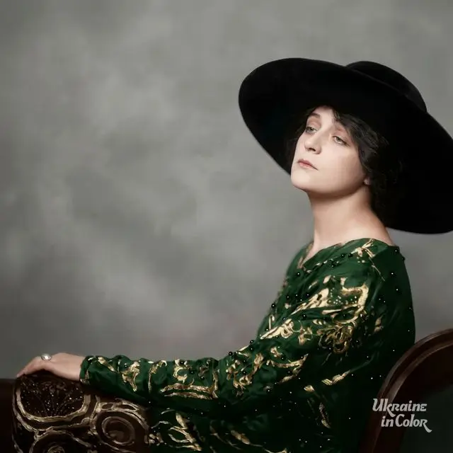 Diana Karenne, Portrait