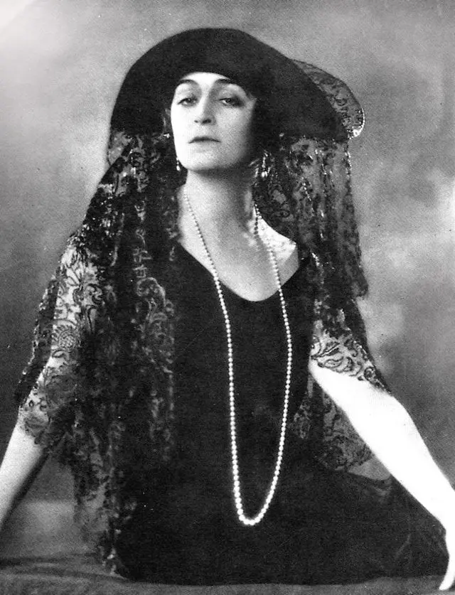 Diana Karenné