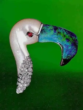 Brooch with a baroque pearl and enamel